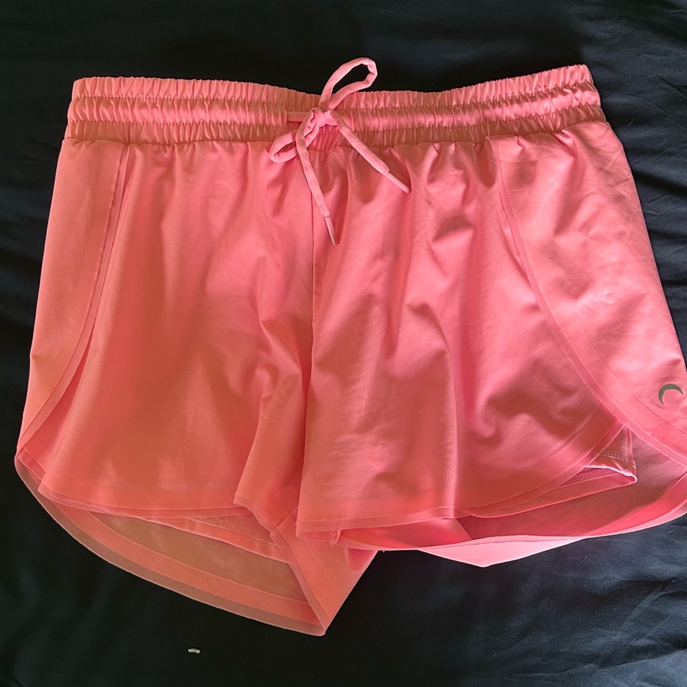 Zyia pink flow shorts